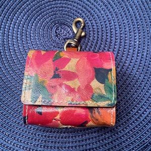 Patricia Nash  AirPod Case